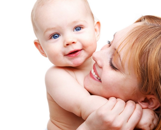 Các mẹ nên duy trì việc bổ sung sữa bầu ngay cả sau khi sinh con
